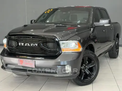RAM CLASSIC 5.7 V8 GASOLINA LARAMIE CD 4X4 AUTOMÁTICO 5 portas