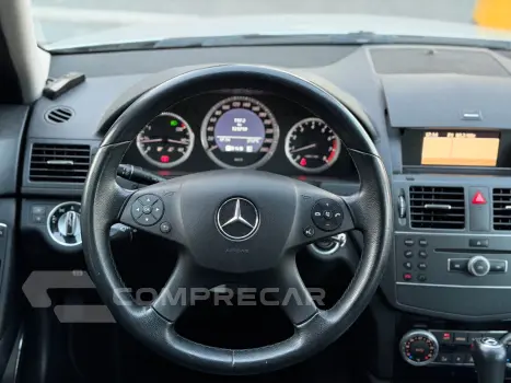 C 180 1.8 Cgi Classic 16V Turbo Gasolina 4P Automático