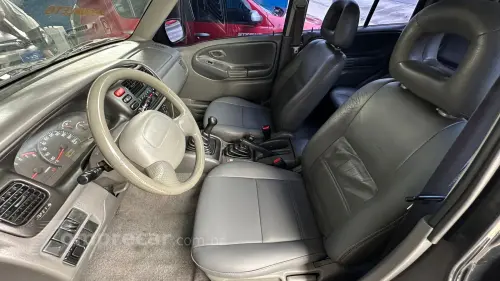TRACKER 2.0 4X4 16V