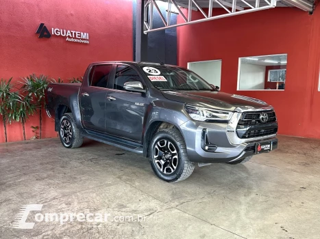 HILUX 2.8 D-4D TURBO DIESEL CD SRX 4X4 AUTOMÁTICO