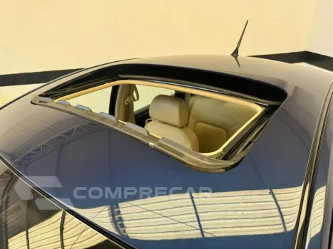 NEW BEETLE 2.0 MI 8V AUT.