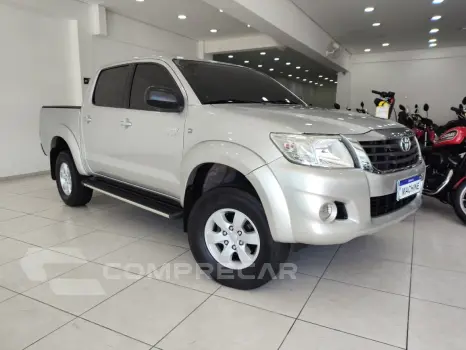 Toyota HILUX 2.7 SR 4X2 CD 16V 4 portas