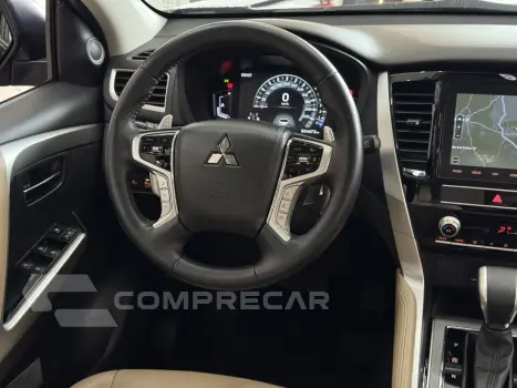 Pajero Sport 	2.4 16V 4P HPE-S AWD TURBO DIESEL AUTOMÁTICO