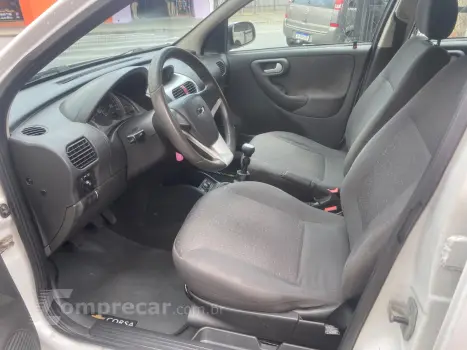 CORSA 1.4 MPFI Premium 8V