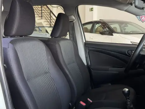 Etios Hatch 1.3 16V 4P FLEX X