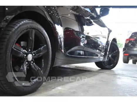 VELOSTER - 1.6 16V 3P AUTOMÁTICO