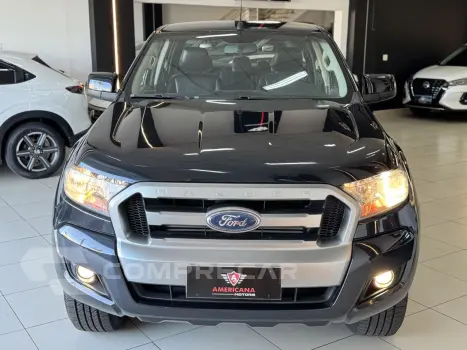 FORD Ranger 2.2 16V XLS DIESEL 4X4 CABINE DUPLA AUTOMÁTICO 4 portas