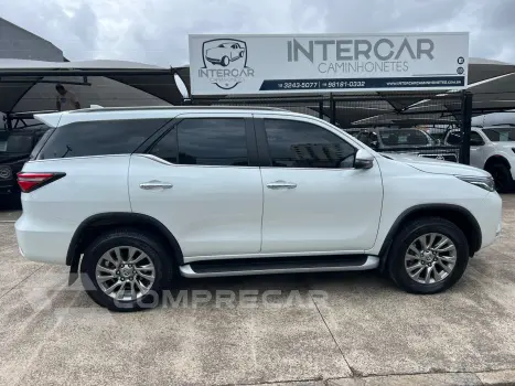 HILUX SW4 2.8 D-4d Turbo SRX 7L 4X4