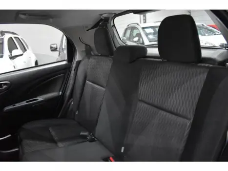 ETIOS HATCH - 1.3 X 16V 4P MANUAL