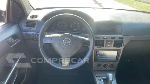 VECTRA 2.0 MPFI Elite 8V