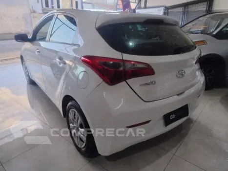 HB20 - 1.6 COMFORT PLUS 16V 4P MANUAL