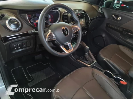Renault CAPTUR 1.3 TCE Iconic 4 portas