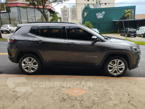 Compass 1.3 16V 4P FLEX LONGITUDE T270 TURBO AUTOMÁTICO