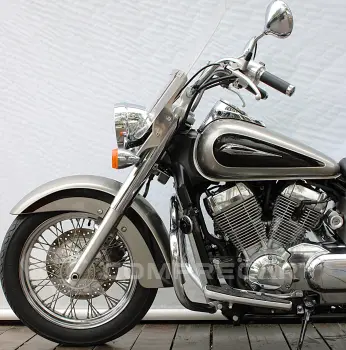 HONDA SHADOW 750