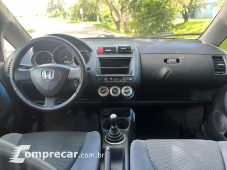 FIT - 1.4 LX 8V 4P MANUAL