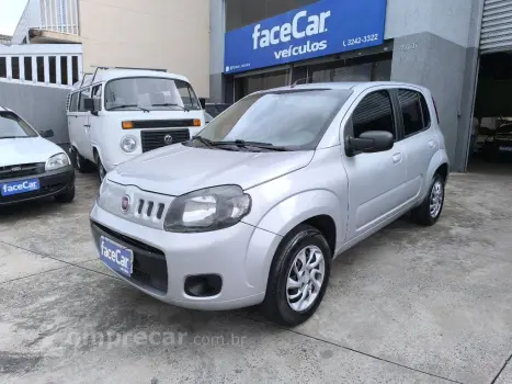Fiat UNO VIVACE Celeb. 1.0 EVO F.Flex 8V 5p 4 portas