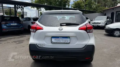 Kicks 1.6 16V 4P FLEXSTART S X-TRONIC AUTOMÁTICO CVT