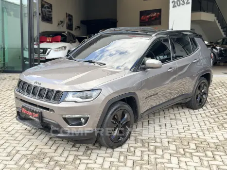 COMPASS 2.0 16V Night Eagle 4X4