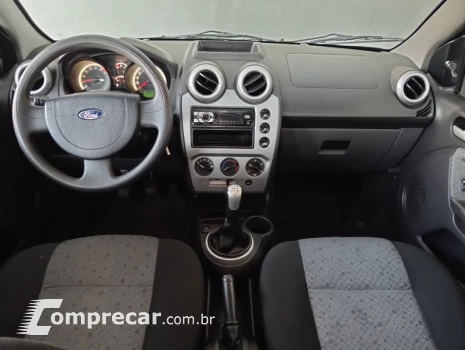 FIESTA 1.6 MPI Class Hatch 8V