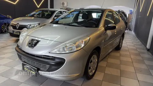 PEUGEOT 207 1.4 XR Passion 8V 4 portas