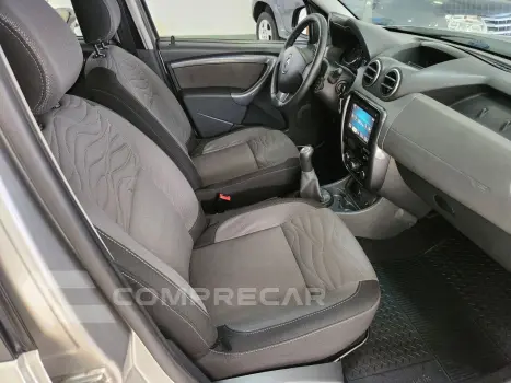 Duster 1.6 16V 4P FLEX TECH ROAD