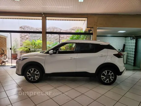 Kicks 1.6 16V 4P FLEXSTART SENSE XTRONIC AUTOMÁTICO CVT