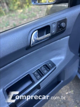 POLO SEDAN 1.6 MI 8V FLEX 4P MANUAL