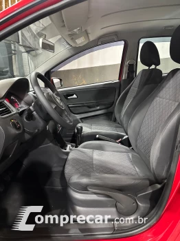 Fox Trendline 1.6 Flex 8V 5p