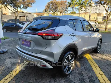 KICKS PLAY 1.6 16V FLEXSTART SENSE XTRONIC