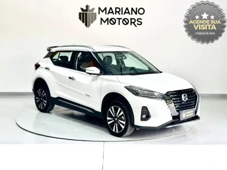 NISSAN KICKS 1.6 16V FLEXSTART EXCLUSIVE XTRONIC 4 portas