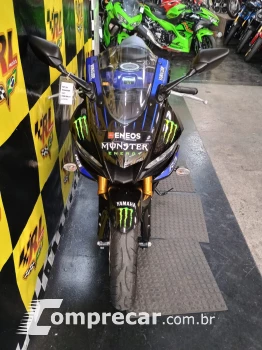 YZF R3 monster