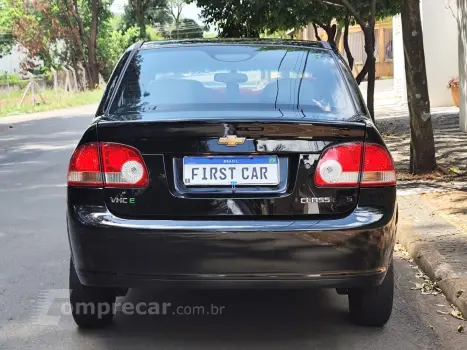 CLASSIC 1.0 MPFI LS 8V FLEX 4P MANUAL