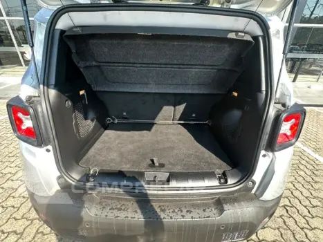 RENEGADE 2.0 16V Turbo Sport 4X4