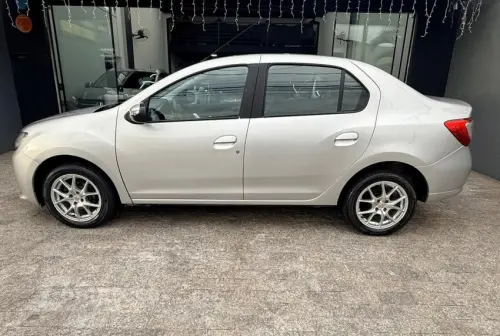 LOGAN 1.6 Dynamique 8V