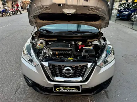 KICKS 1.6 16V SV Limited
