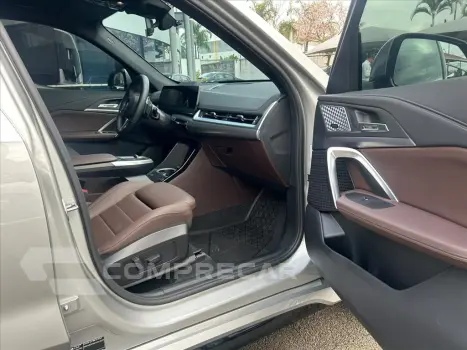 X1 2.0 16V TURBO GASOLINA SDRIVE20I M SPORT STEPT
