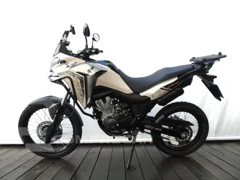 HONDA XRE 300 SAHARA