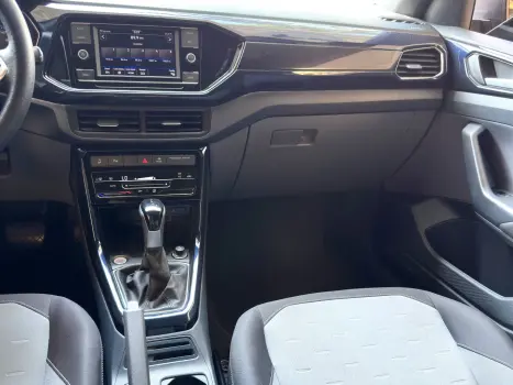 T-CROSS 1.0 200 TSI TOTAL FLEX COMFORTLINE AUTOMÁTICO