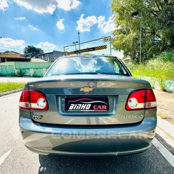 CORSA 1.0 MPFI Classic Sedan 8V