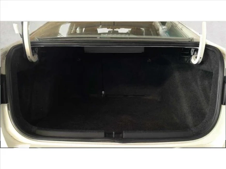 VIRTUS 1.0 170 TSI MANUAL