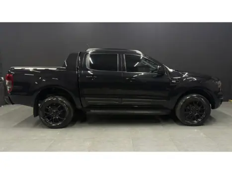 RANGER 2.2 BLACK 4X2 CD 16V DIESEL 4P AUTOMÁTICO