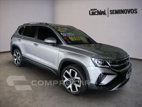 TAOS 1.4 250 TSI TOTAL FLEX HIGHLINE AUTOMÁTICO