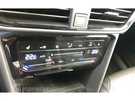 TAOS 1.4 250 TSI TOTAL FLEX HIGHLINE AUTOMÁTICO