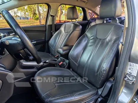 FOCUS 2.0 SE SEDAN 16V FLEX 4P AUTOMÁTICO