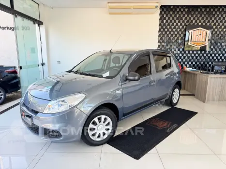 Renault SANDERO 1.0 AUTHENTIQUE 16V FLEX 4P MANUAL 4 portas