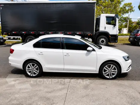 JETTA Highline 2.0 TSI 16V 4p Tiptronic