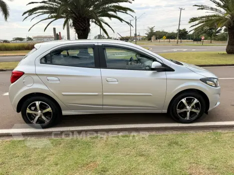 ONIX 1.4 MPFI LTZ 8V