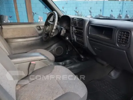 Blazer 2.4 4P STD