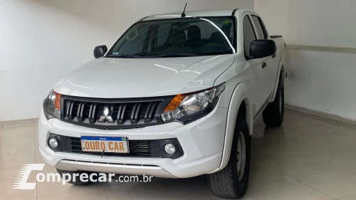 Mitsubishi L200 TRITON 2.4 16V Turbo Sport GL CD 4X4 4 portas