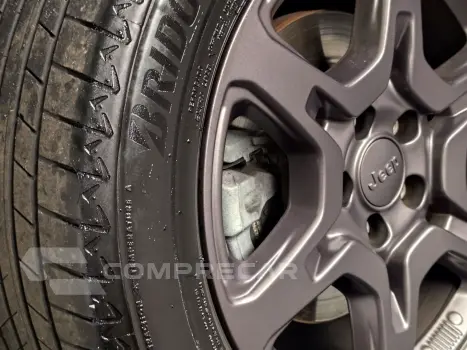 RENEGADE 1.3 T270 TURBO FLEX AT6